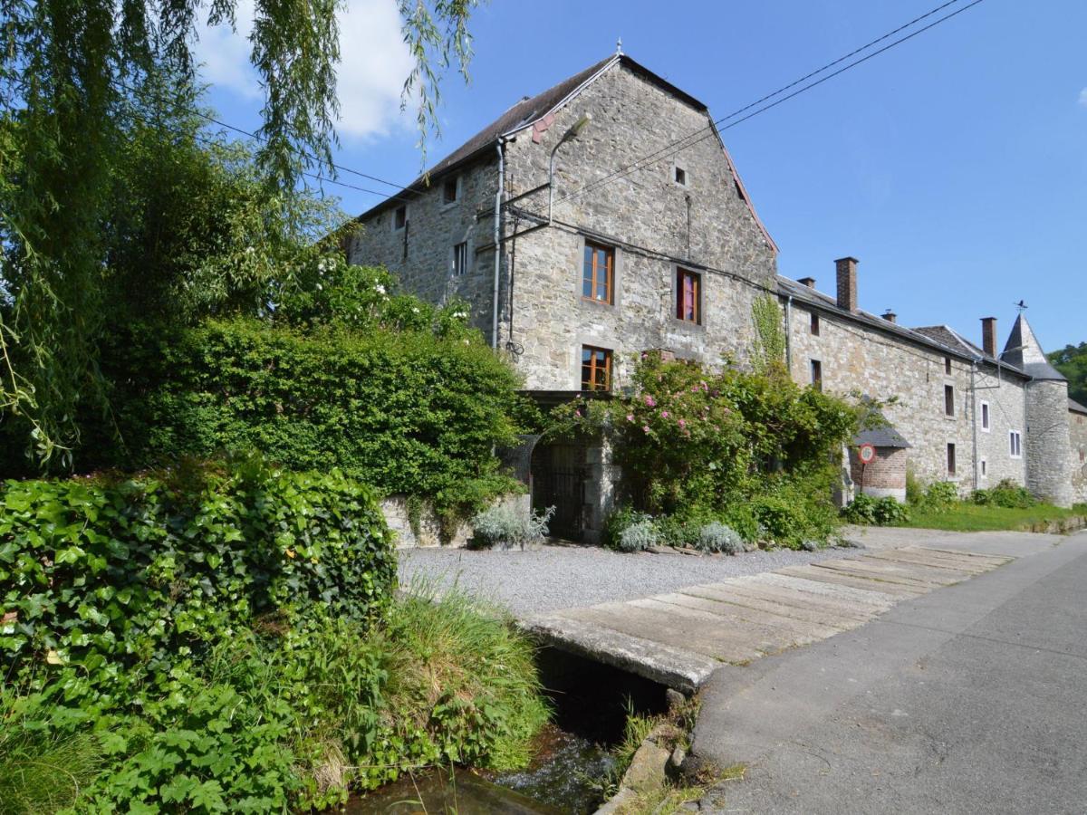 Enchanting Cottage With Terrace Garden Hamoir Buitenkant foto