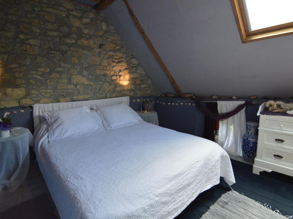 Enchanting Cottage With Terrace Garden Hamoir Buitenkant foto
