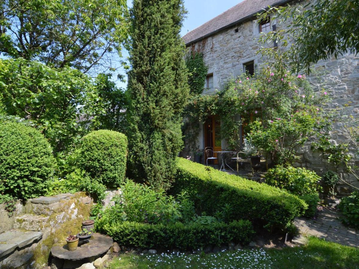 Enchanting Cottage With Terrace Garden Hamoir Buitenkant foto