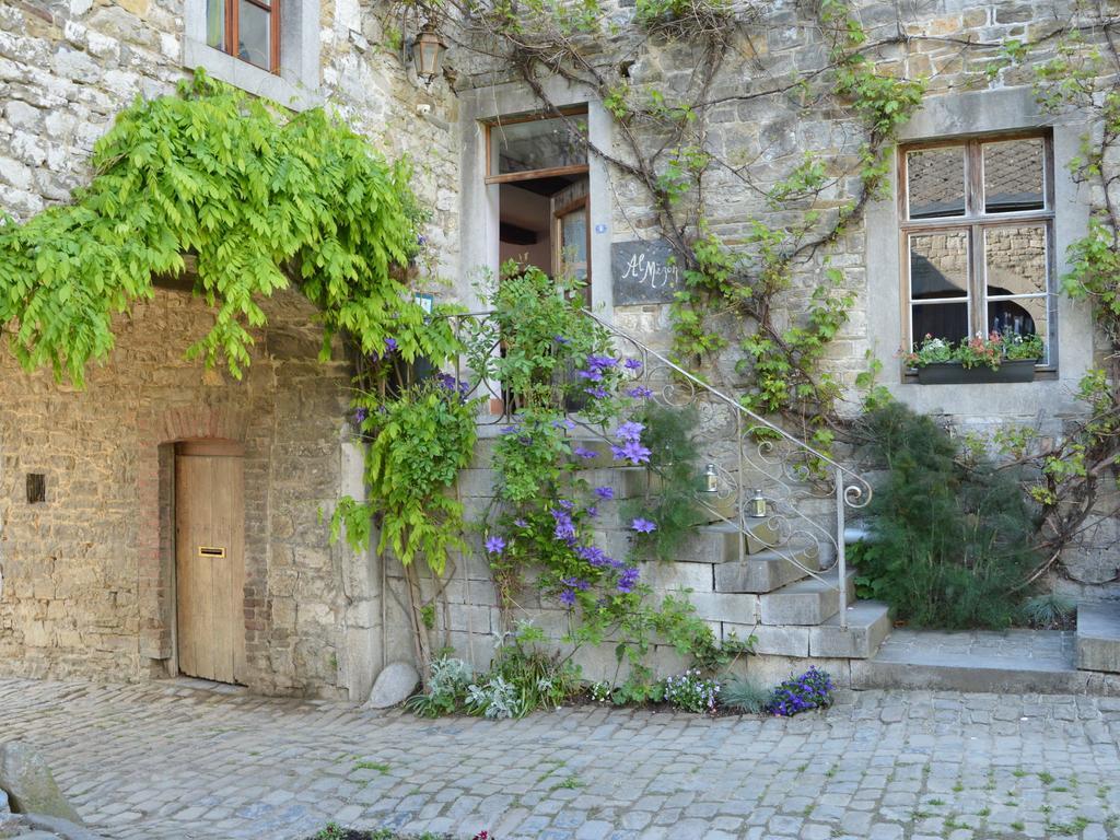 Enchanting Cottage With Terrace Garden Hamoir Buitenkant foto