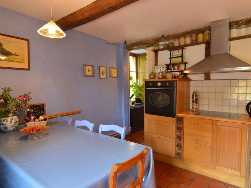 Enchanting Cottage With Terrace Garden Hamoir Buitenkant foto